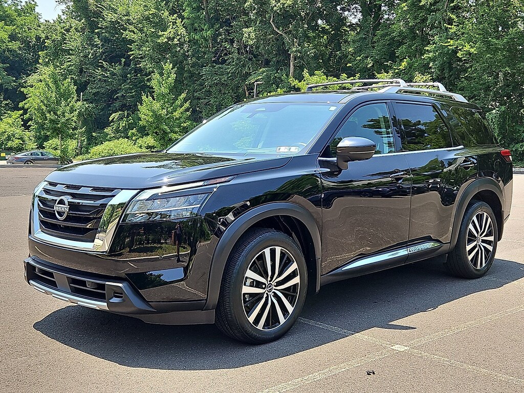 Certified 2023 Nissan Pathfinder Platinum SUV