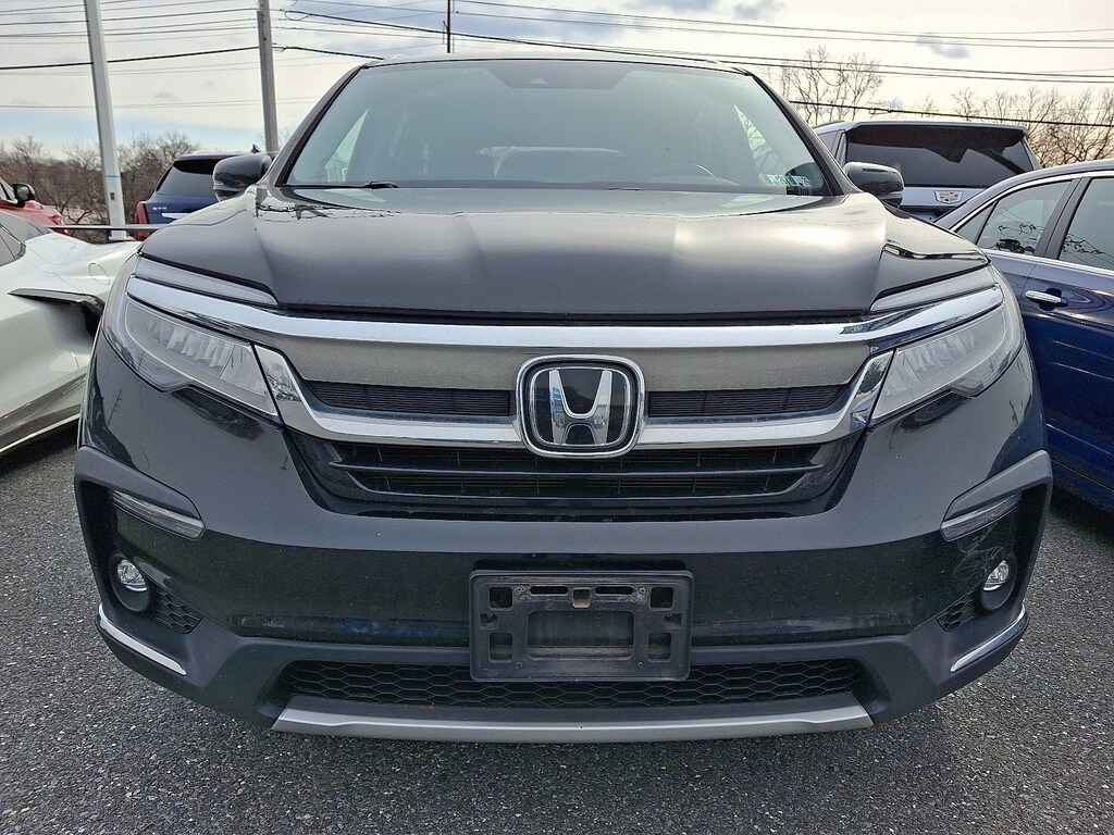 Used 2019 Honda Pilot Touring 8-Passenger SUV