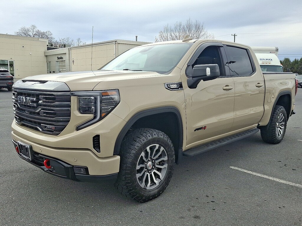 Used 2023 GMC Sierra 1500 AT4 Truck Crew Cab