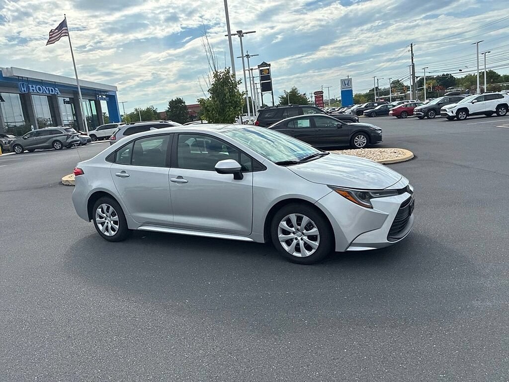 Certified 2024 Toyota Corolla LE Sedan