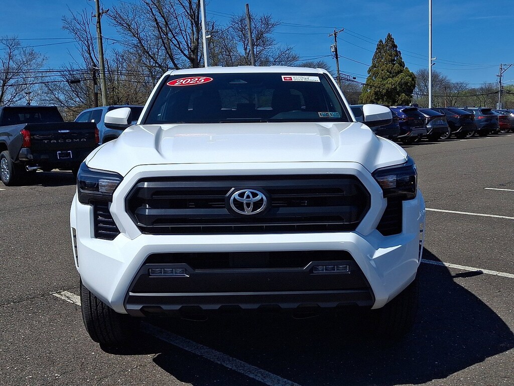 Certified 2025 Toyota Tacoma 4WD SR5 Truck Double Cab