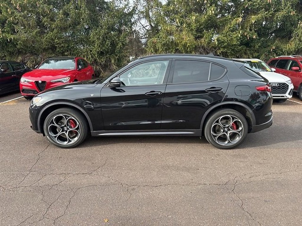 Used 2022 Alfa Romeo Stelvio Ti SUV