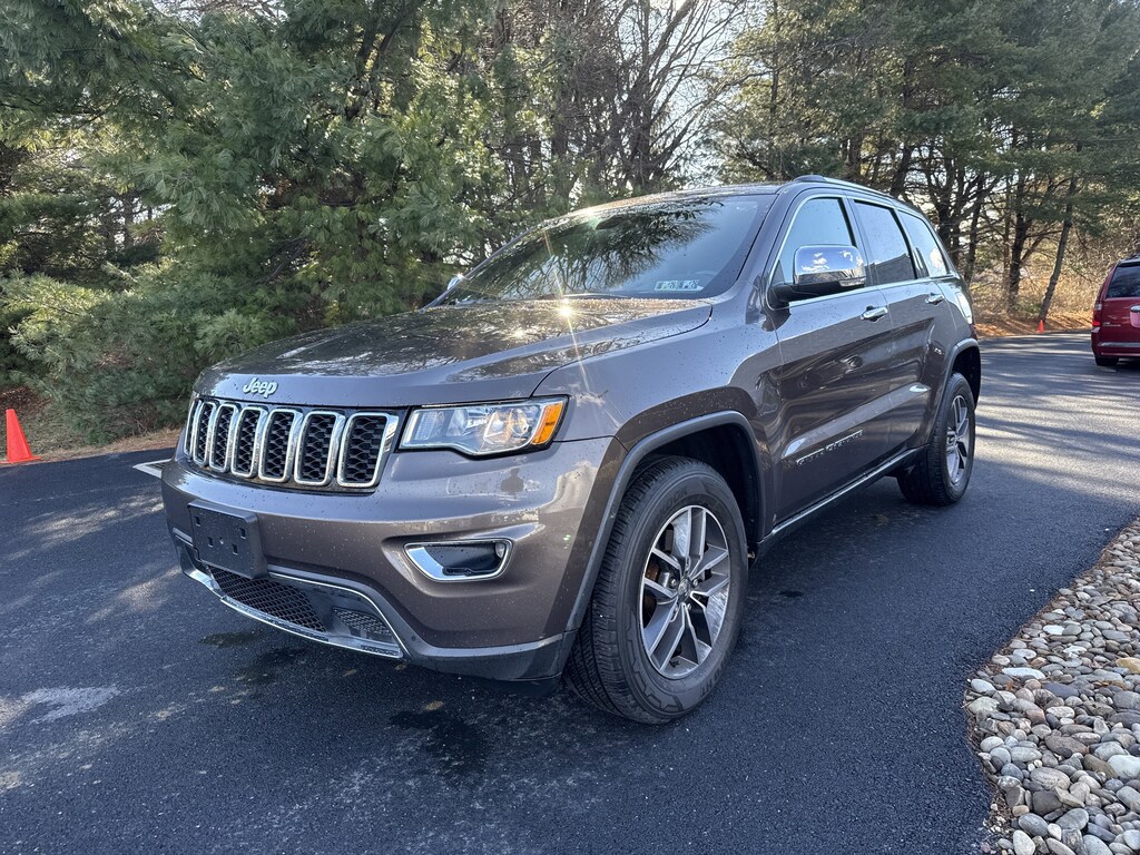 Used 2017 Jeep Grand Cherokee Limited SUV