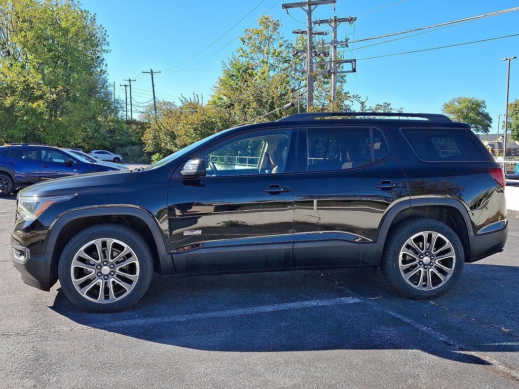 Used 2017 GMC Acadia SLT SUV