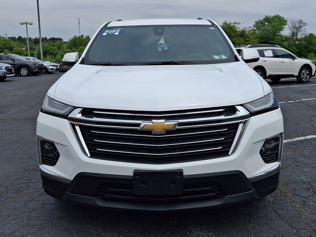 Certified 2023 Chevrolet Traverse LT Leather SUV