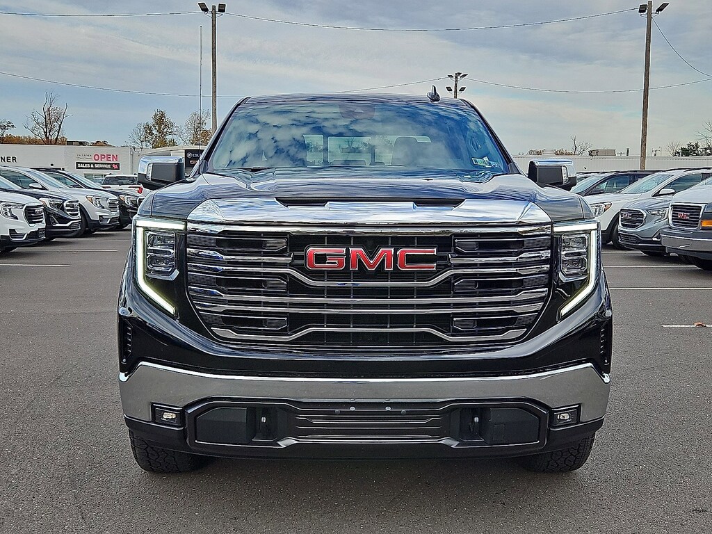 Certified 2022 GMC Sierra 1500 SLT Truck Crew Cab
