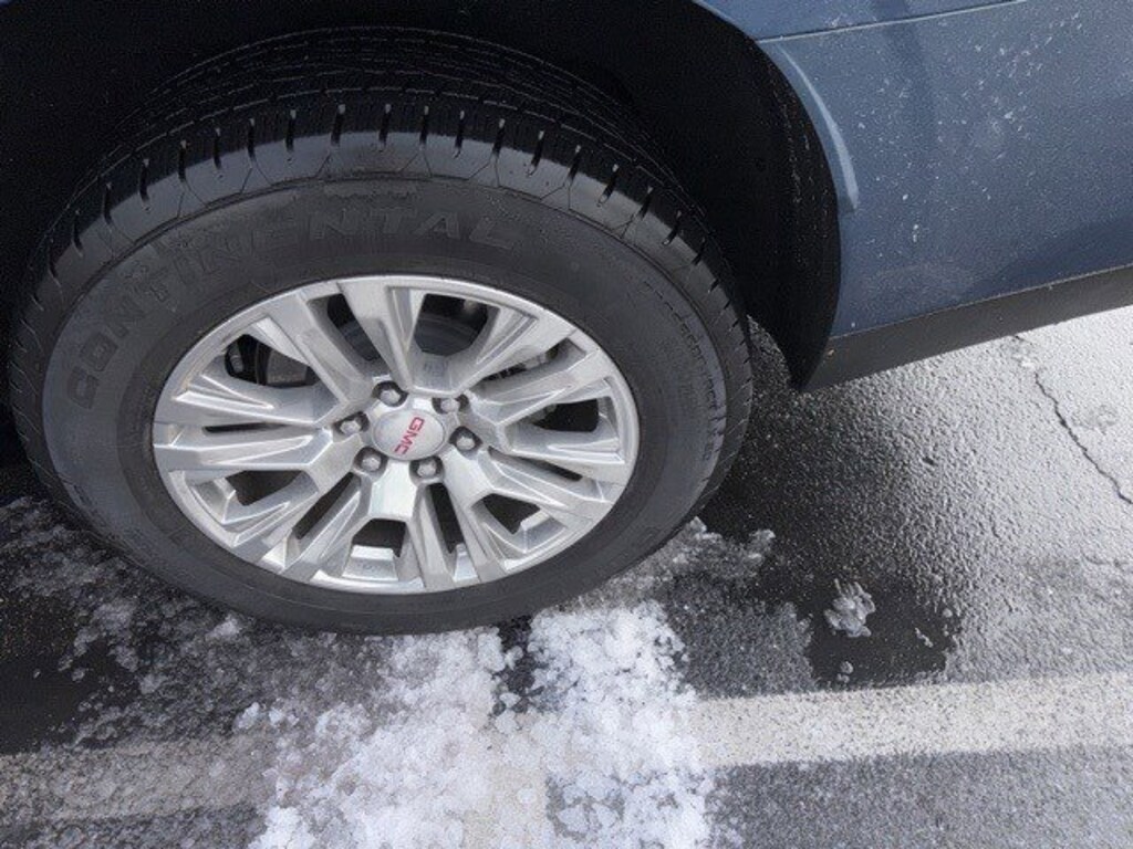 Certified 2025 GMC Yukon XL Denali SUV