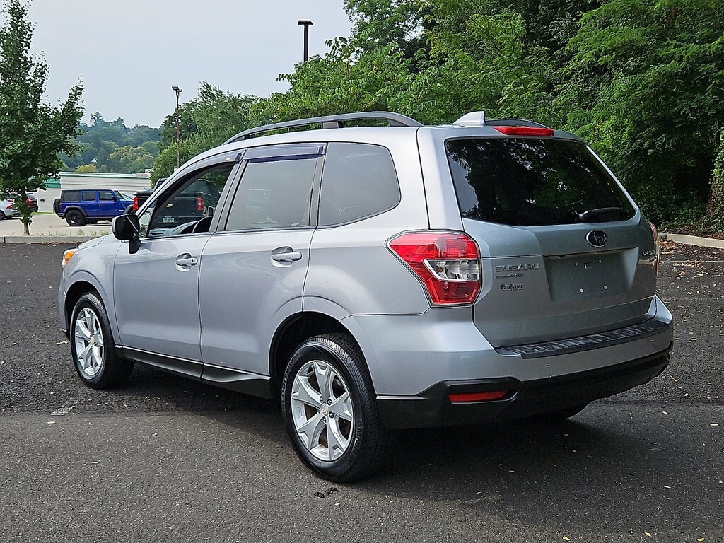 Used 2016 Subaru Forester 2.5i Premium SUV