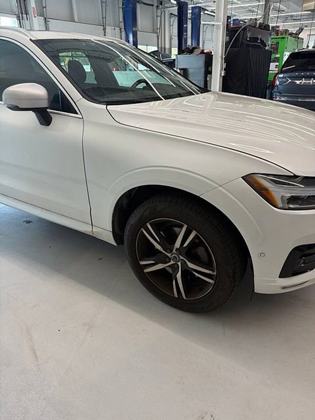 Used 2018 Volvo XC60 R-Design SUV