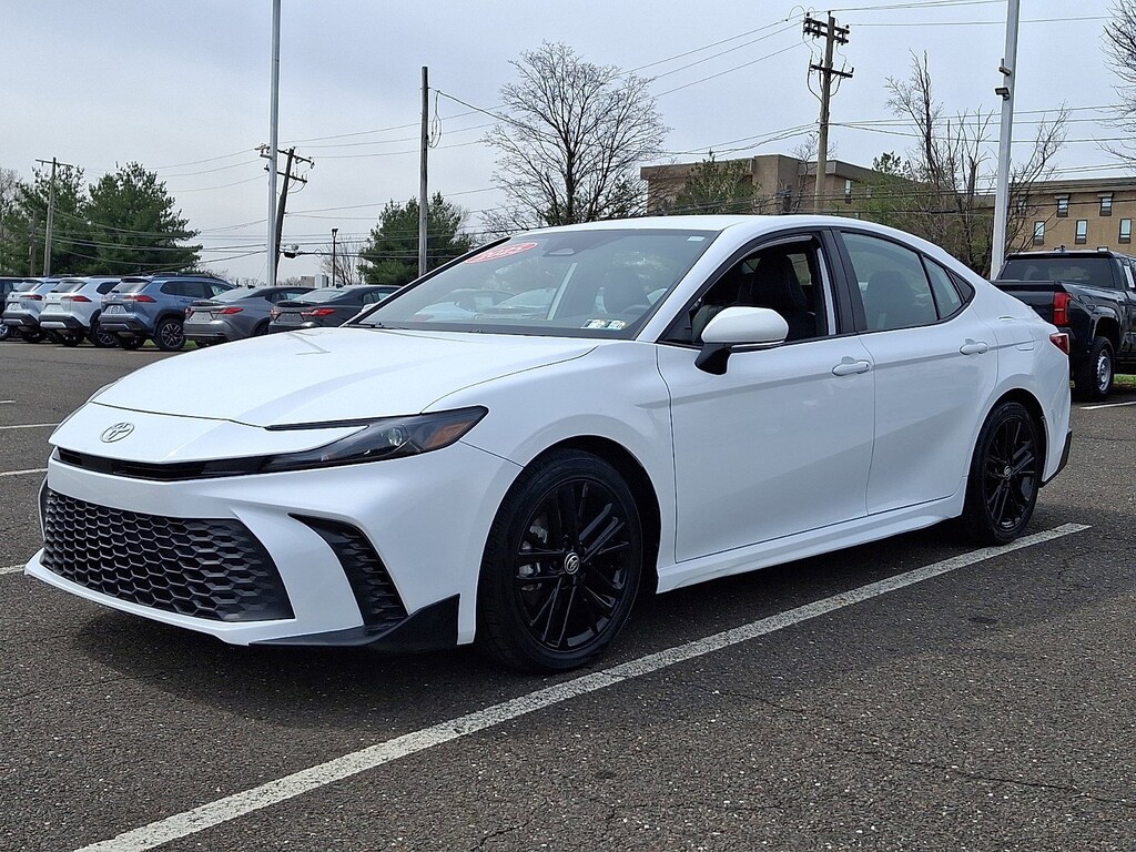 Certified 2025 Toyota Camry SE Sedan
