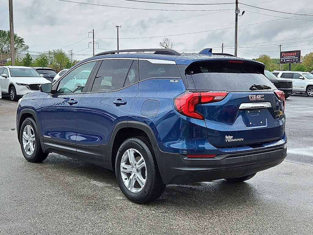 Used 2021 GMC Terrain SLE SUV