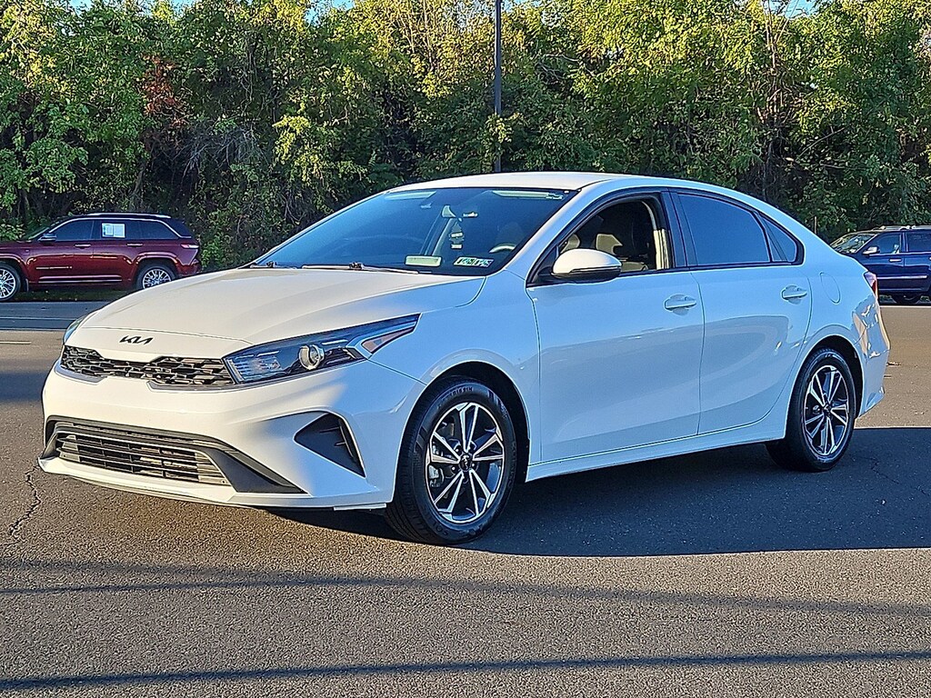 Used 2023 Kia Forte LXS Sedan
