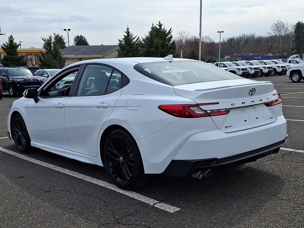 Certified 2025 Toyota Camry SE Sedan