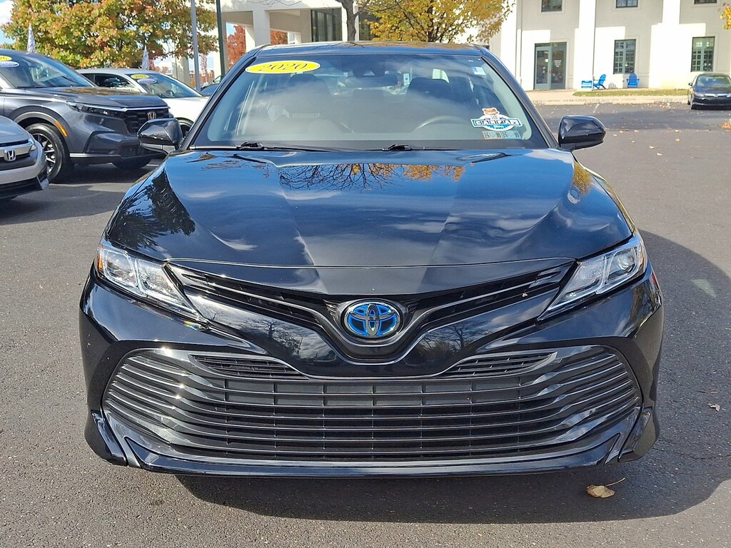 Used 2020 Toyota Camry Hybrid LE Sedan