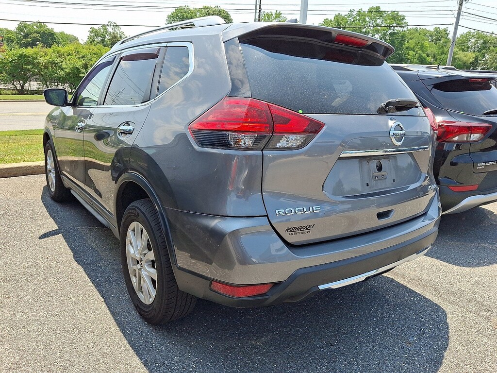 Certified 2017 Nissan Rogue SV SUV