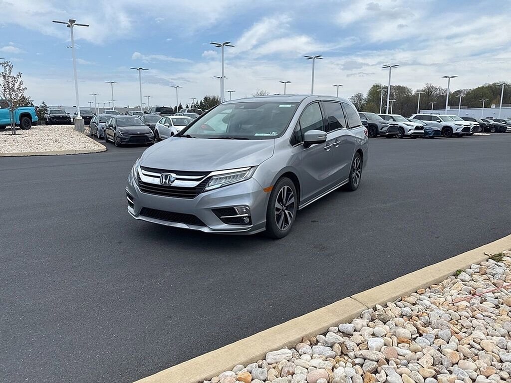 Used 2019 Honda Odyssey Elite Van