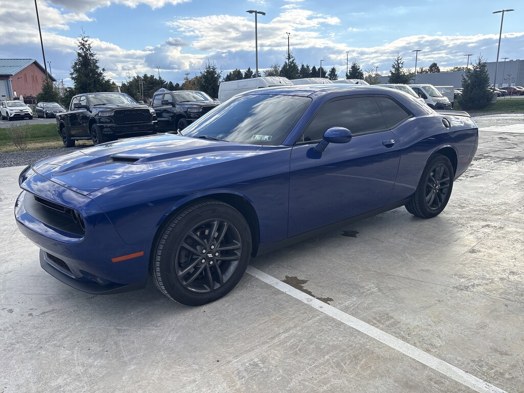Used 2019 Dodge Challenger SXT Coupe
