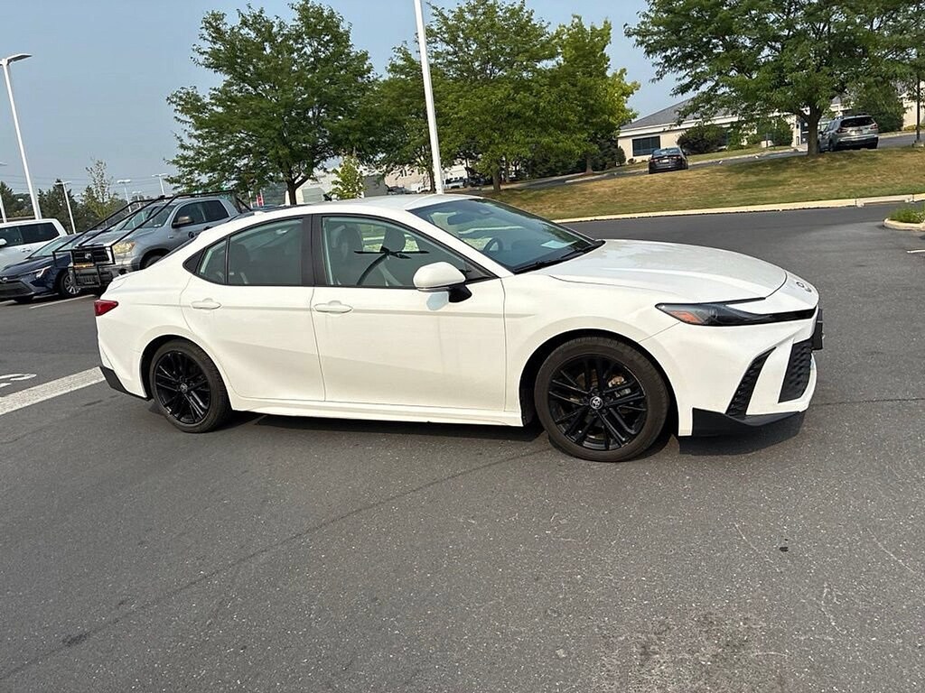 Certified 2025 Toyota Camry SE Sedan