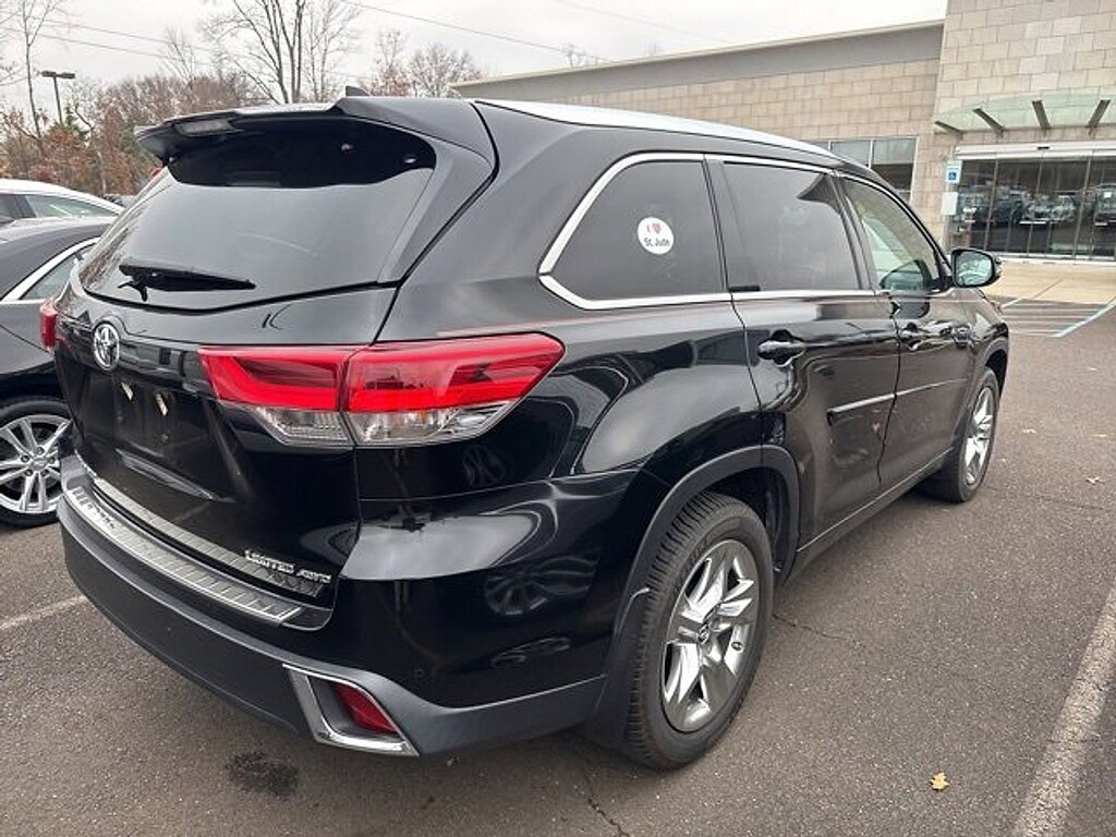 Used 2019 Toyota Highlander Limited SUV