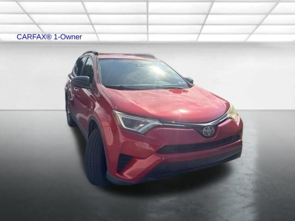 Used 2017 Toyota RAV4 LE SUV