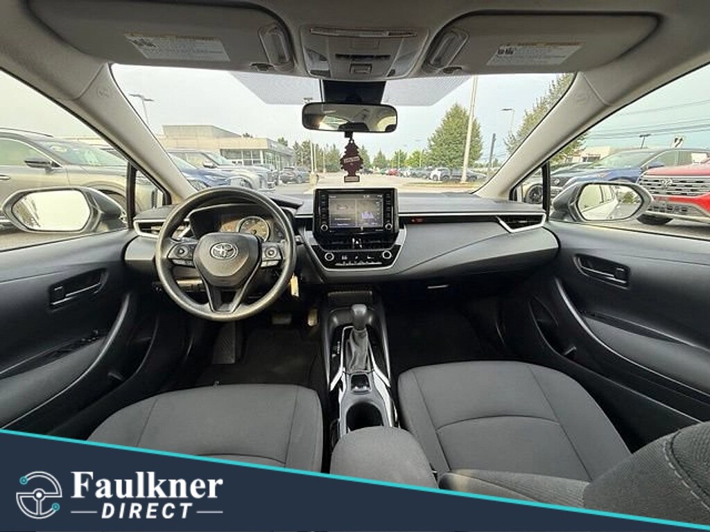 Used 2022 Toyota Corolla LE Sedan