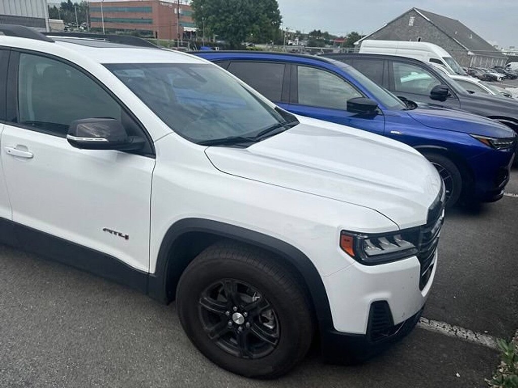 Used 2022 GMC Acadia AT4 SUV