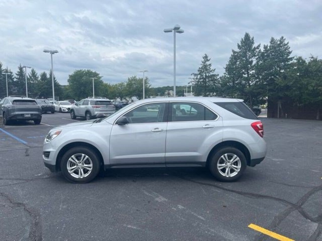 Used 2016 Chevrolet Equinox LS SUV
