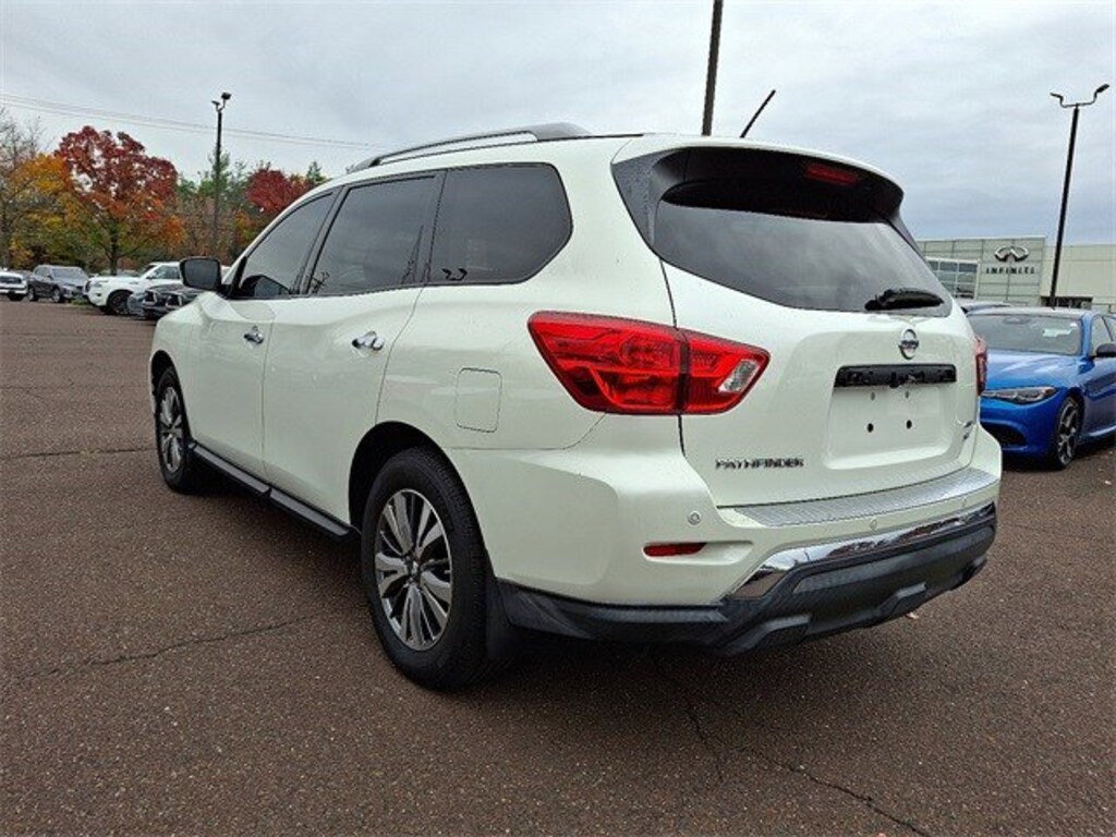 Used 2018 Nissan Pathfinder SV SUV