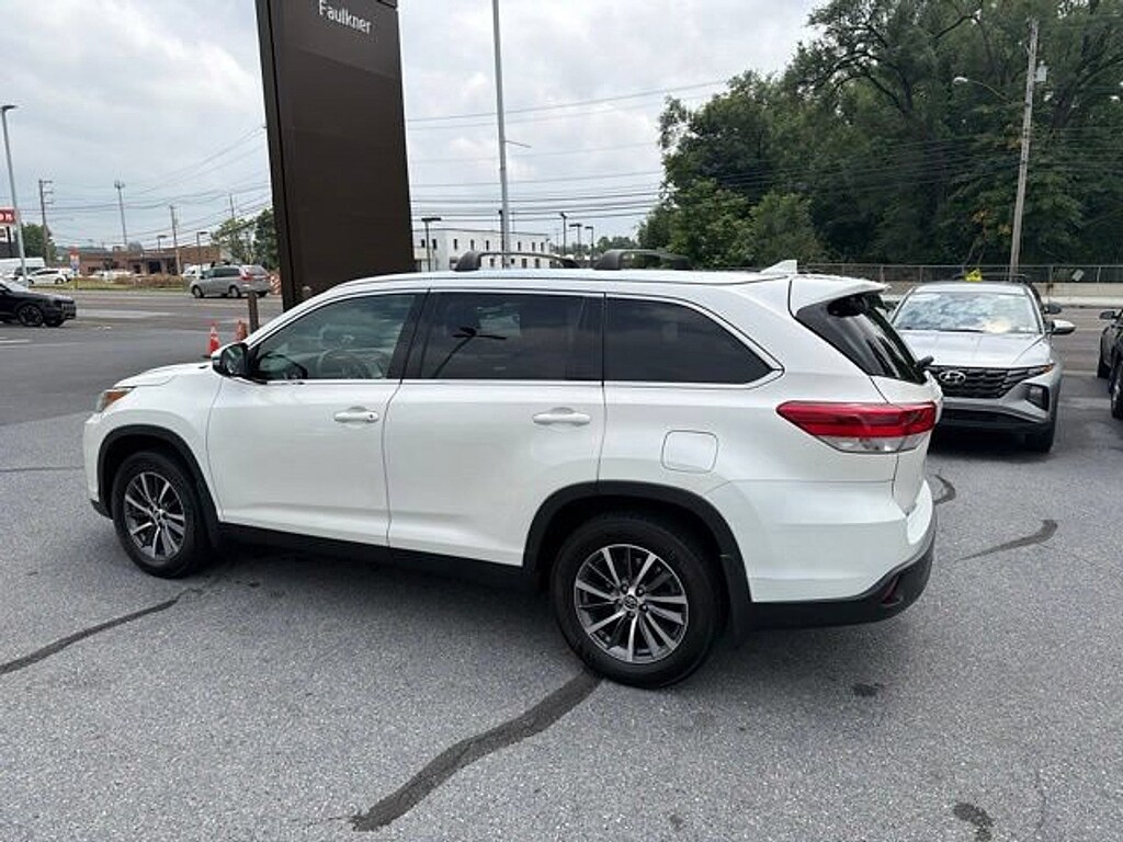 Used 2019 Toyota Highlander XLE SUV