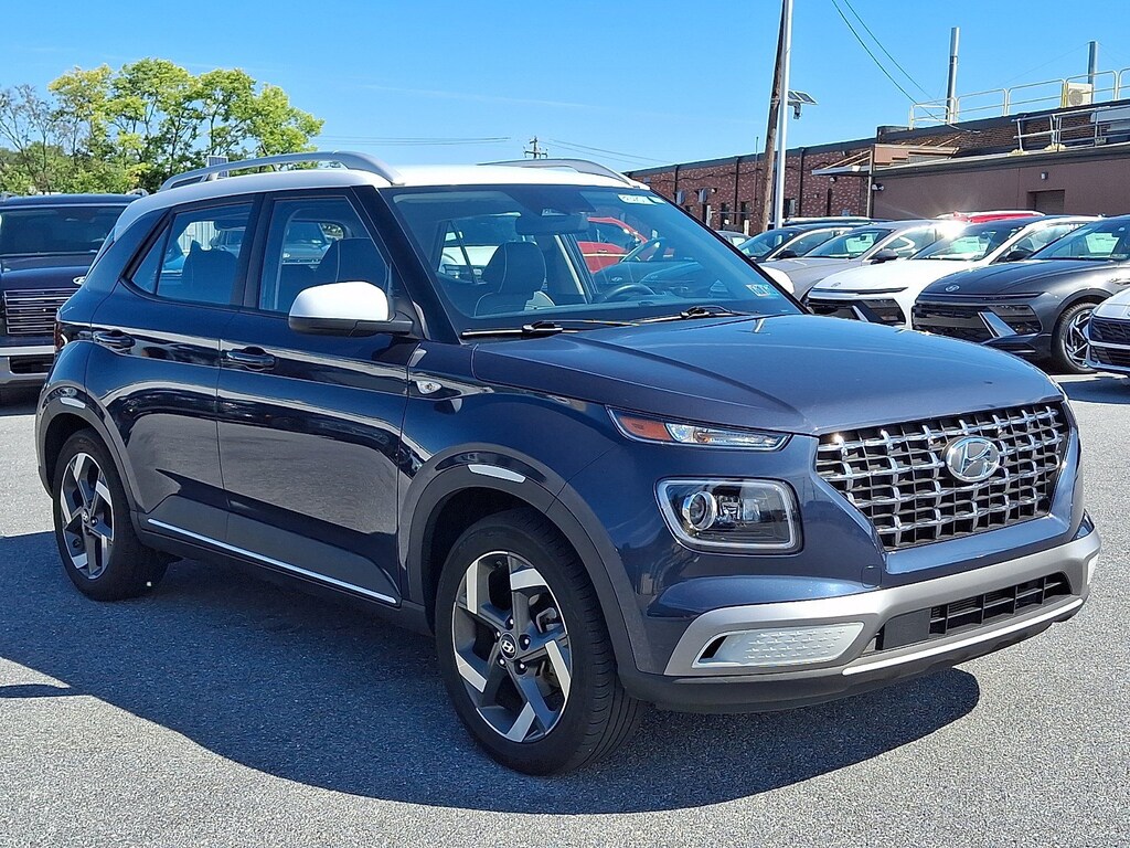 Certified 2024 Hyundai Venue Limited SUV