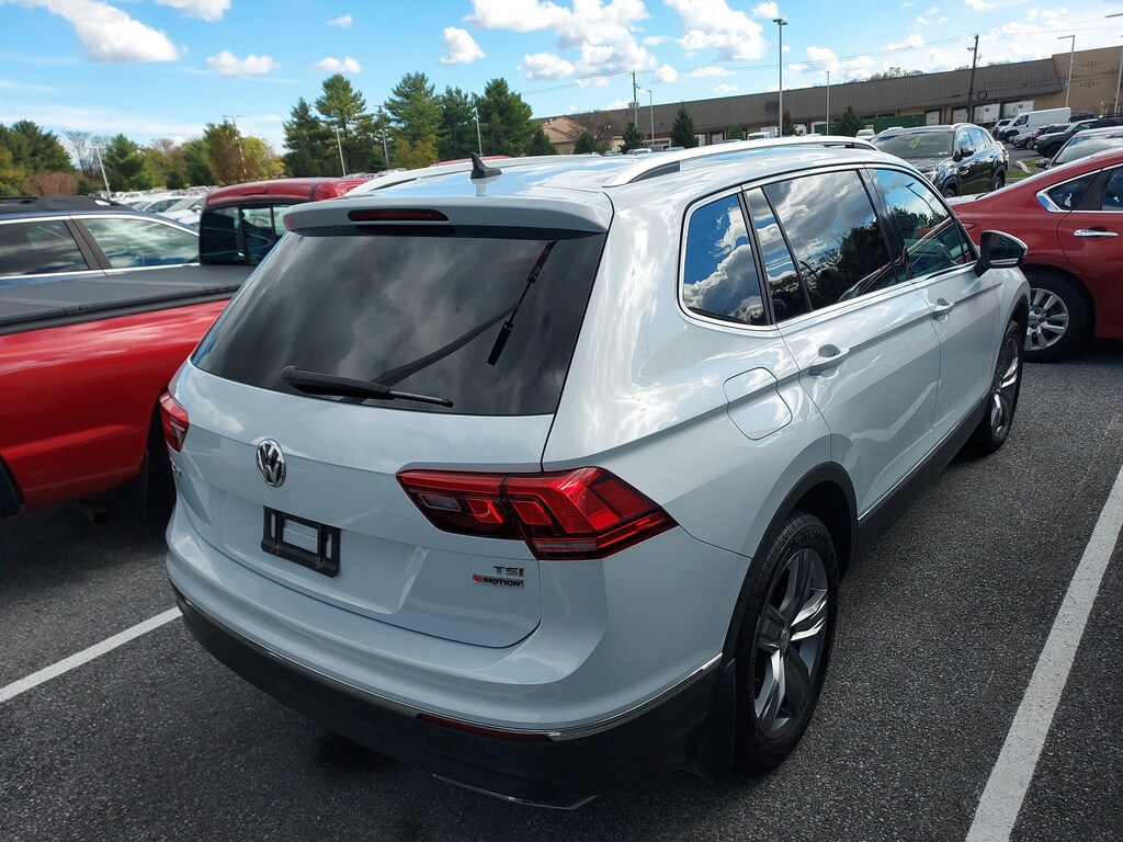 Used 2018 Volkswagen Tiguan SEL Premium SUV