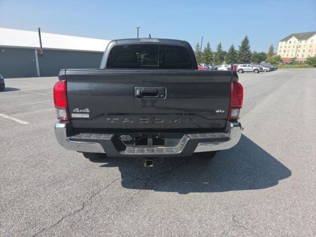 Used 2018 Toyota Tacoma SR5 Truck Double Cab