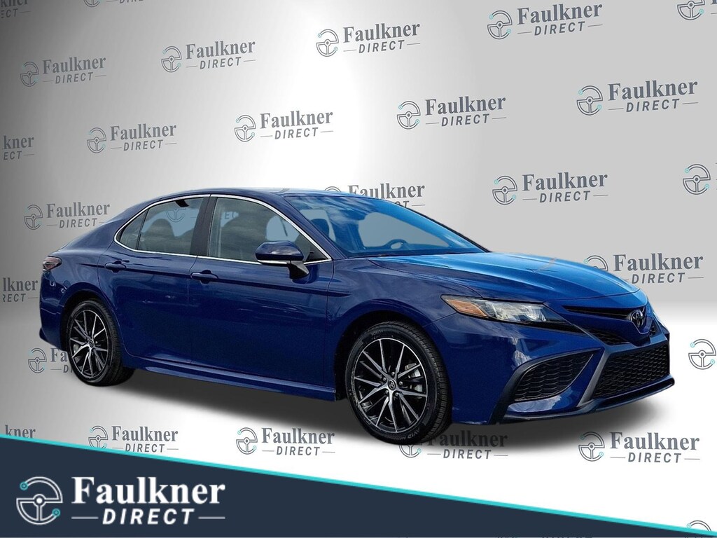 Used 2024 Toyota Camry SE Sedan