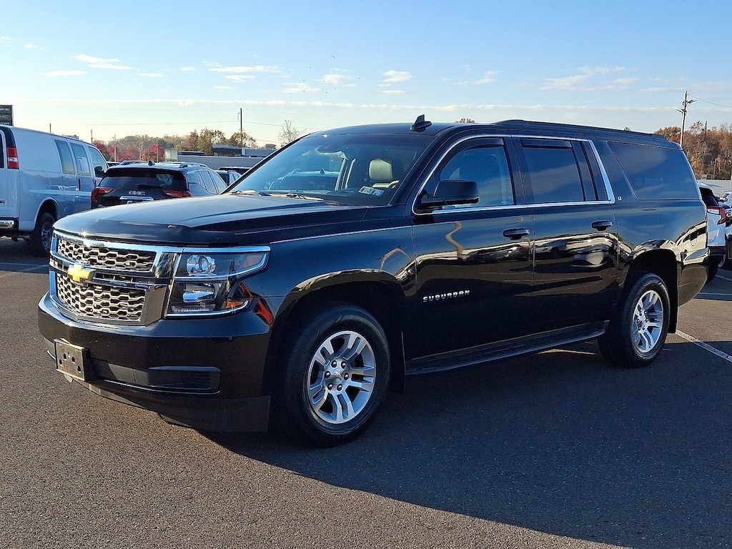 Used 2018 Chevrolet Suburban LT SUV