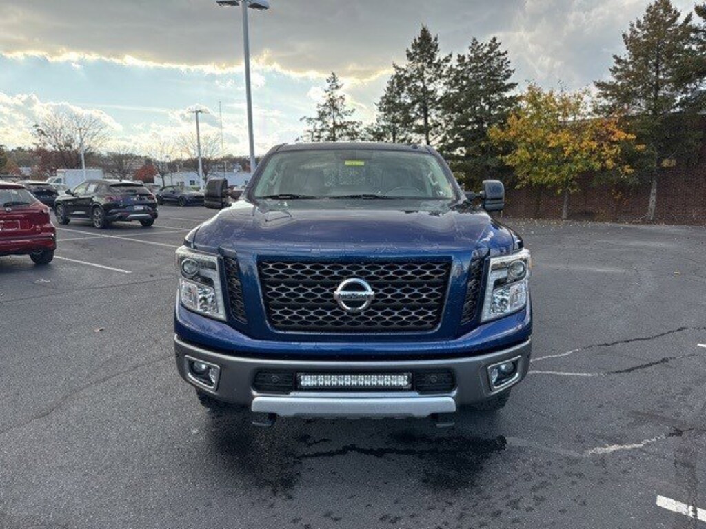 Used 2016 Nissan Titan XD PRO-4X Truck Crew Cab