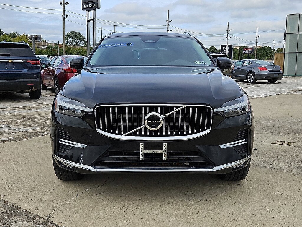 Certified 2023 Volvo XC60 Plus Bright Theme SUV