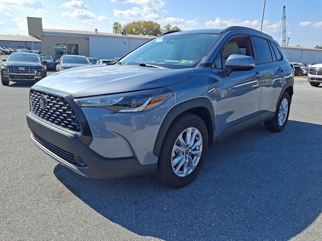 Used 2023 Toyota Corolla Cross LE SUV