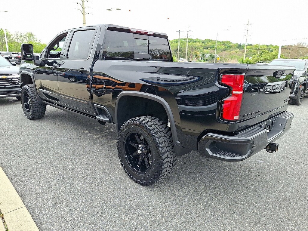 Certified 2024 Chevrolet Silverado 2500HD High Country Truck Crew Cab