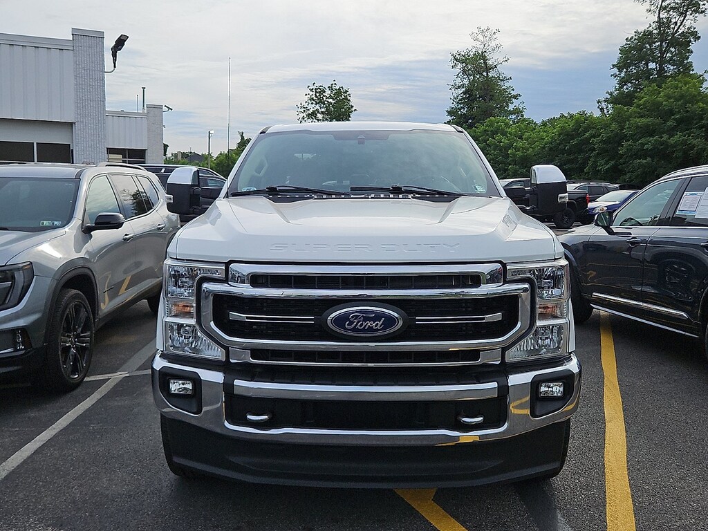 Used 2021 Ford Super Duty F-250 SRW LARIAT Truck Crew Cab