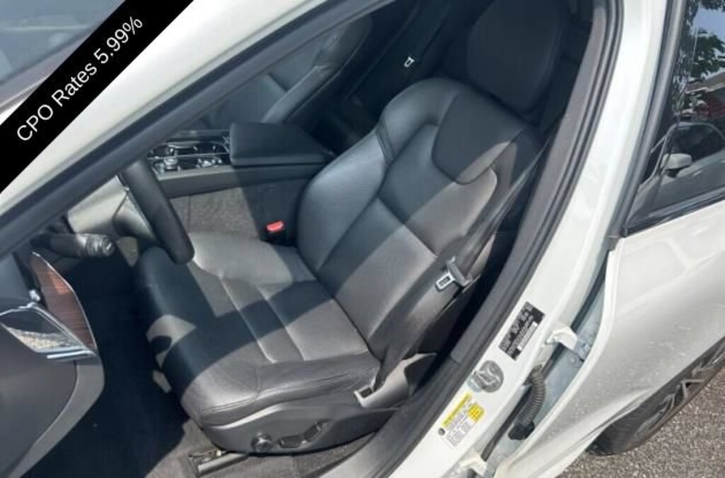 Certified 2024 Volvo XC60 Plus Dark Theme SUV