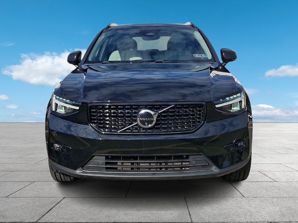 Certified 2024 Volvo XC40 Plus Dark Theme SUV