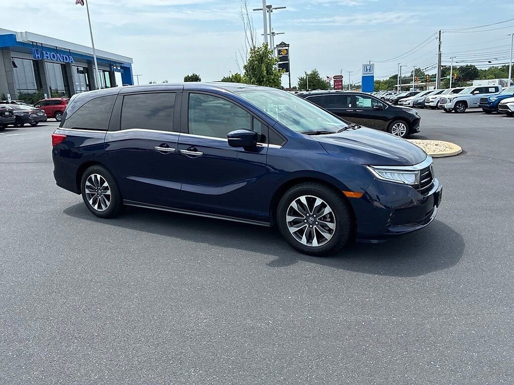 Used 2024 Honda Odyssey EX-L Van