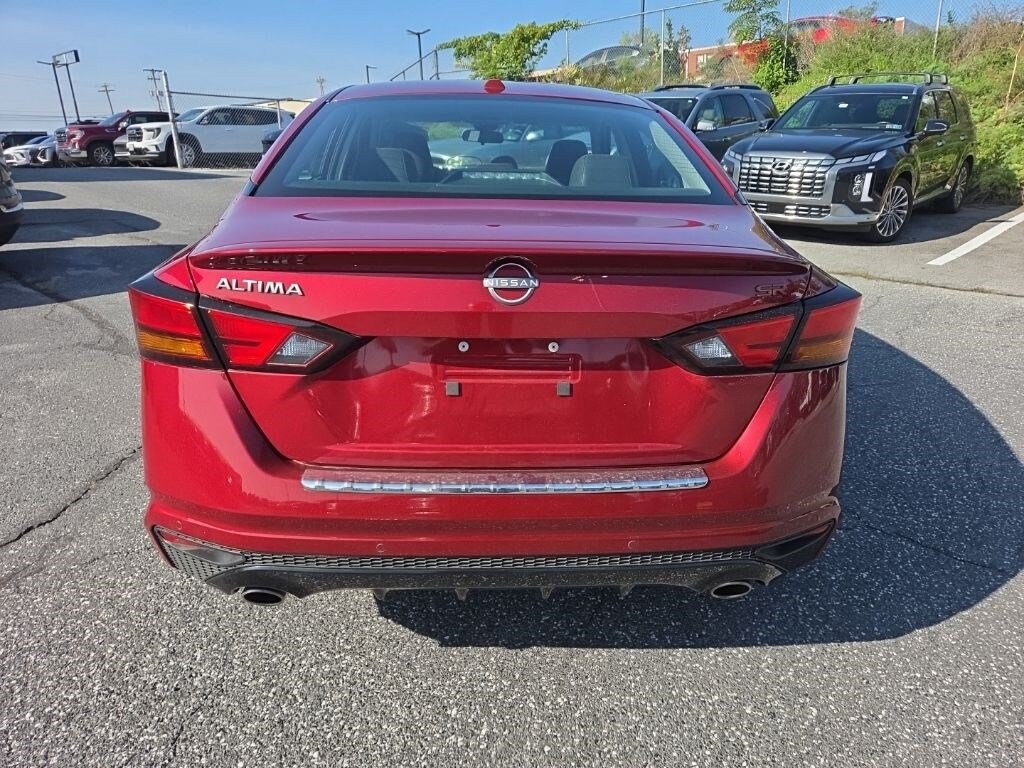 Used 2023 Nissan Altima 2.5 SR Sedan