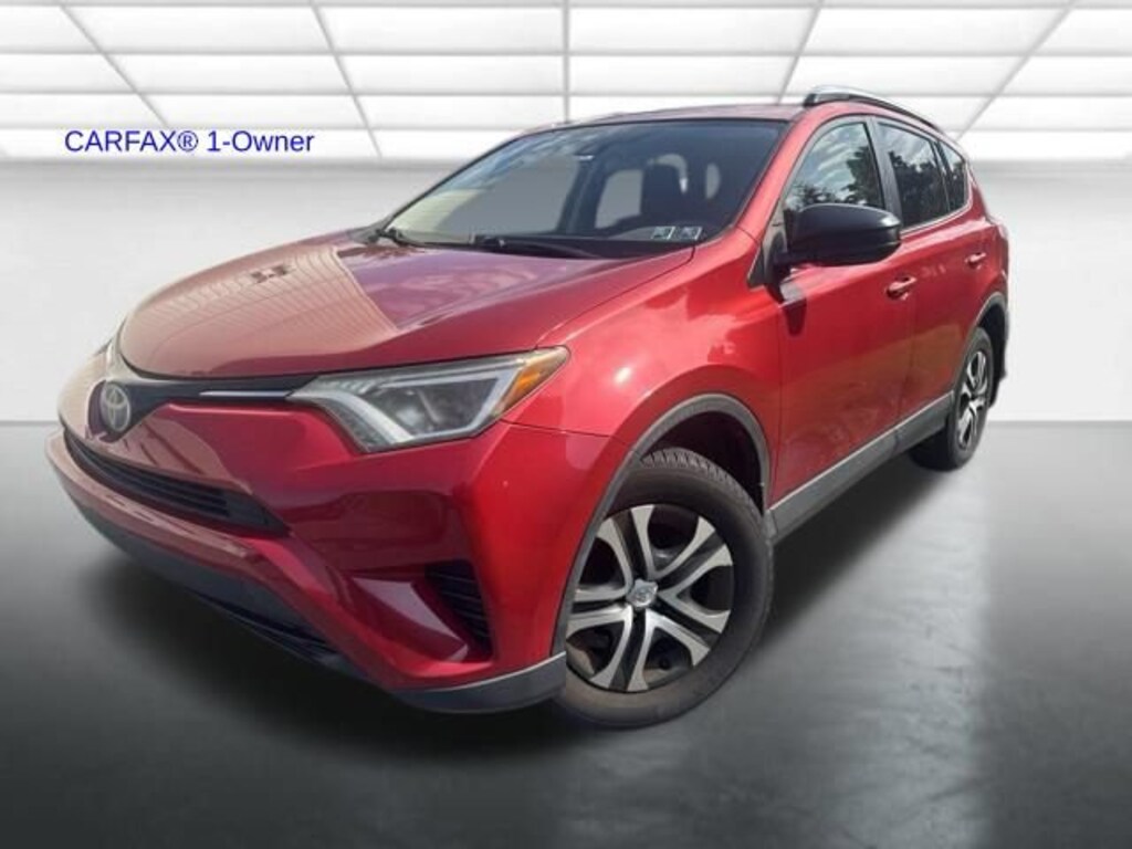 Used 2017 Toyota RAV4 LE SUV
