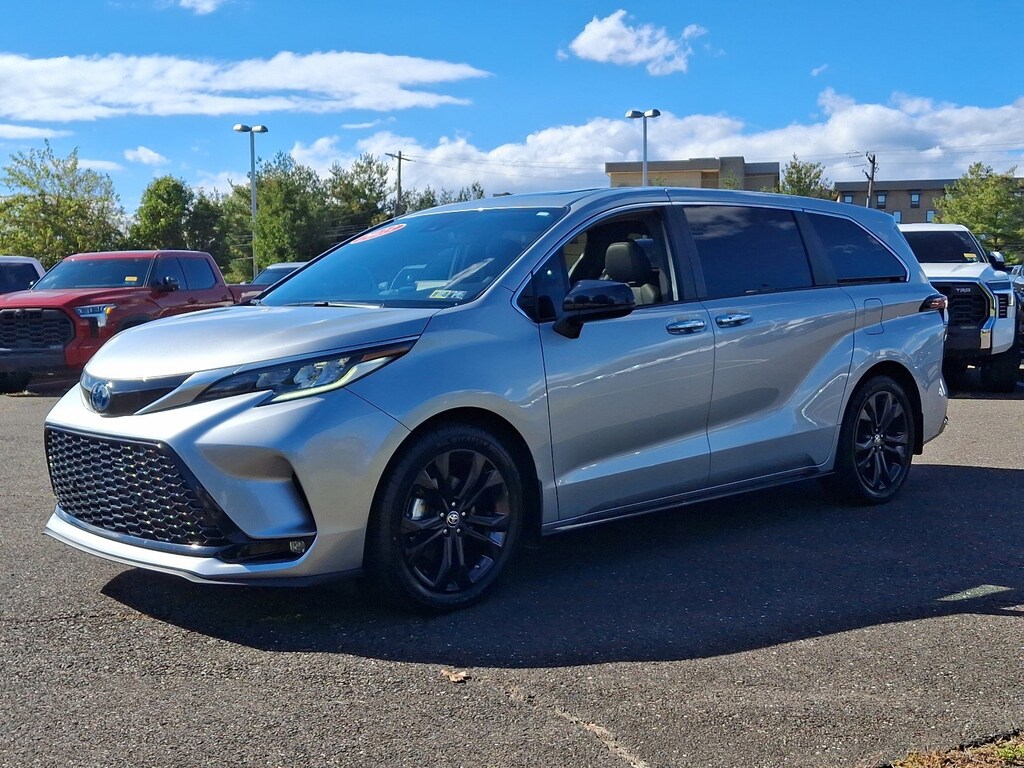 Certified 2023 Toyota Sienna XSE Van Passenger Van