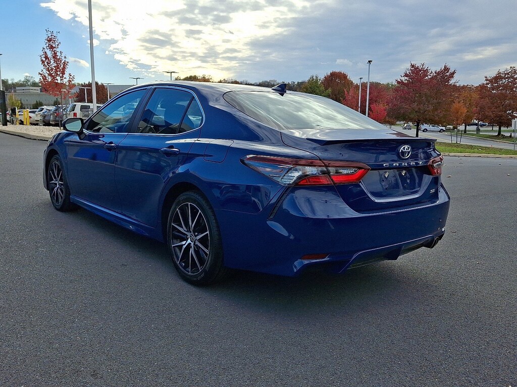 Used 2024 Toyota Camry SE Sedan