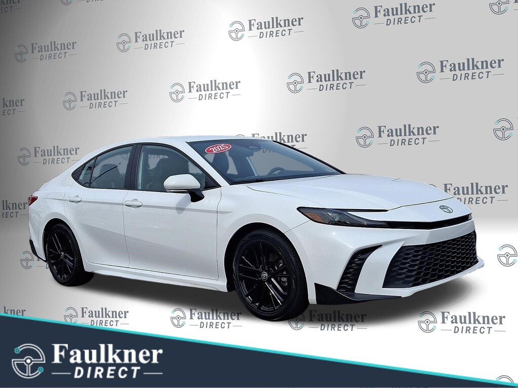 Certified 2025 Toyota Camry SE Sedan