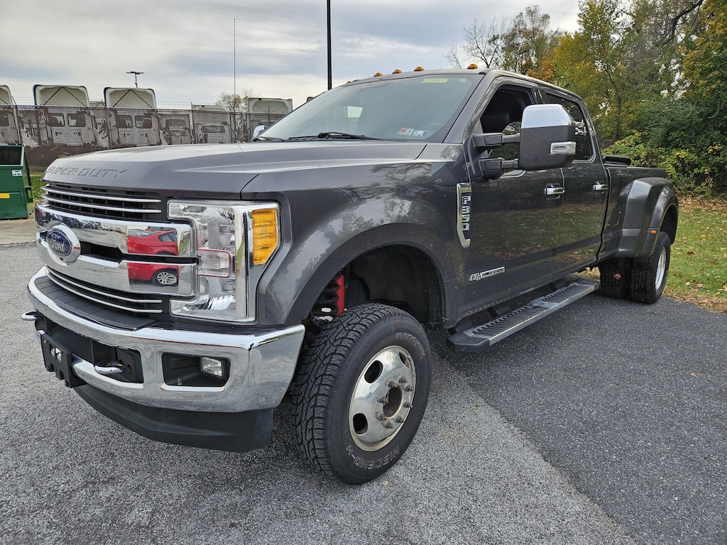 Used 2017 Ford Super Duty F-350 DRW Lariat Truck Crew Cab