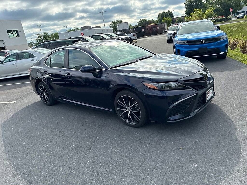 Certified 2021 Toyota Camry SE Sedan