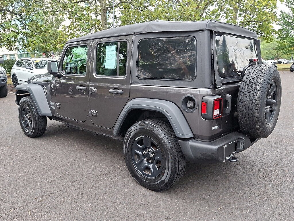 Used 2018 Jeep Wrangler Unlimited Sport SUV
